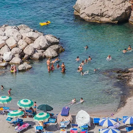 Holiday home Maison Del Mare Sorrento. *