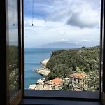 Vakantiehuis Maison Del Mare Sorrento. *
