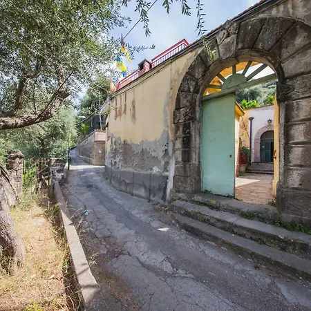 Holiday home Maison Del Mare Sorrento. Sorrento